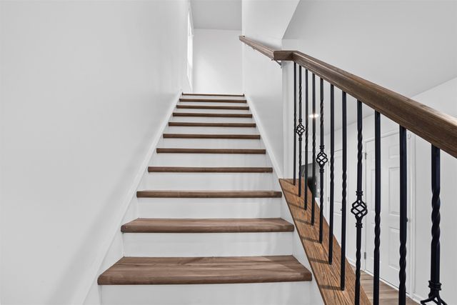 1242 Kilead Court, Boiling Springs, SC 29316