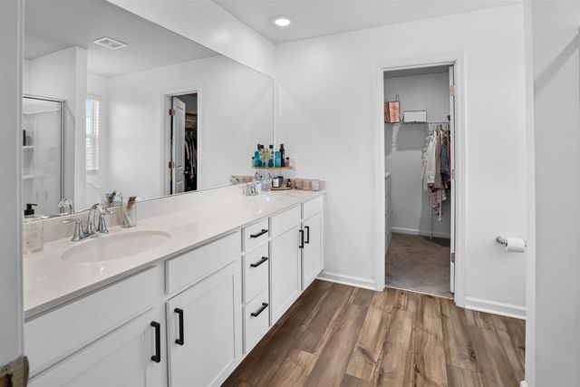 1242 Kilead Court, Boiling Springs, SC 29316