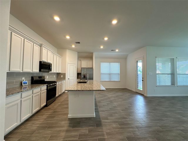 17311 Grand Canyon Road, Conroe, TX 77302