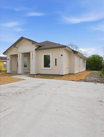 2822 Blake St, Corpus Christi, TX 78405