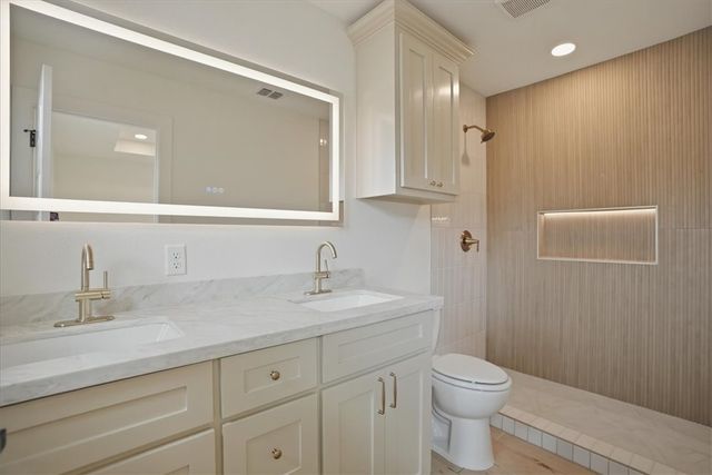 2822 Blake St, Corpus Christi, TX 78405