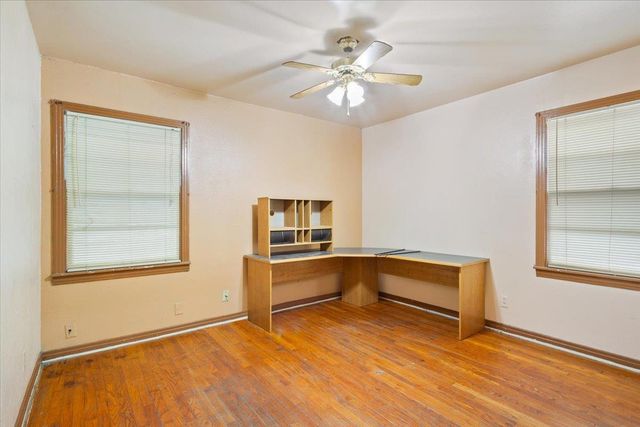 205 W Walker Ave, Temple, TX 76501