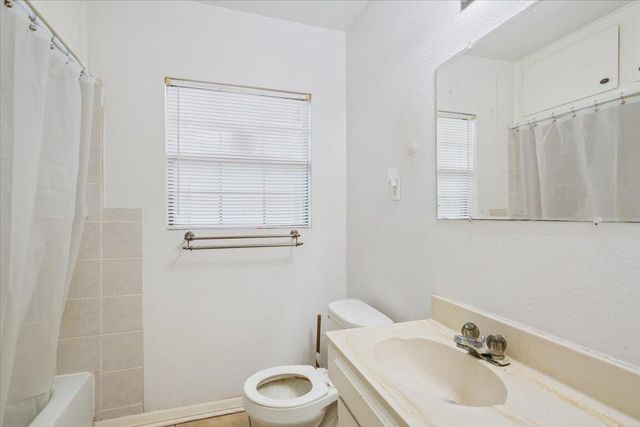 205 W Walker Ave, Temple, TX 76501