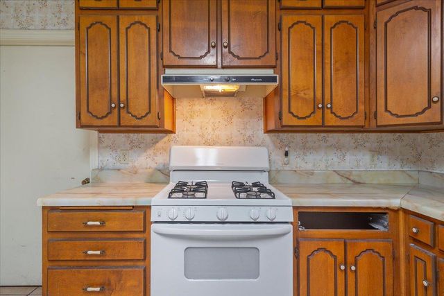 205 W Walker Ave, Temple, TX 76501