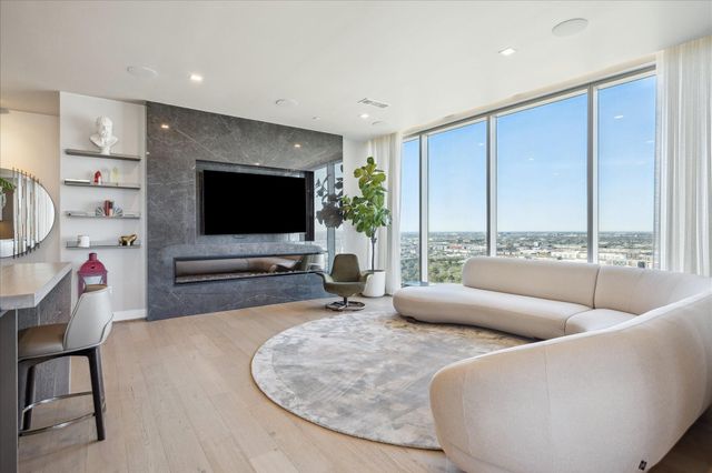 1711 Allen Parkway 2506, Houston, TX 77019