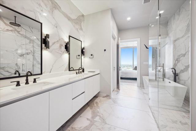 1711 Allen Parkway 2506, Houston, TX 77019