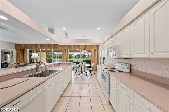 10848 Longshore WAY W, Naples, FL 34119