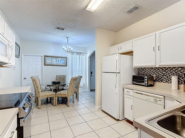 635 KNOLLWOOD DRIVE, Davenport, FL 33837