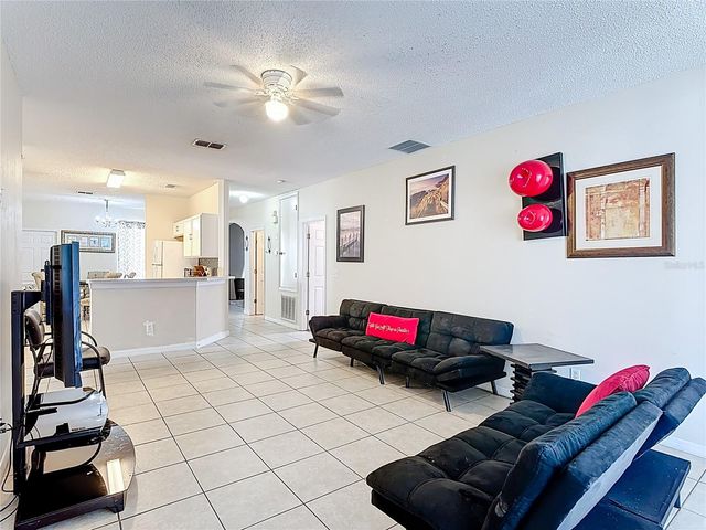635 KNOLLWOOD DRIVE, Davenport, FL 33837