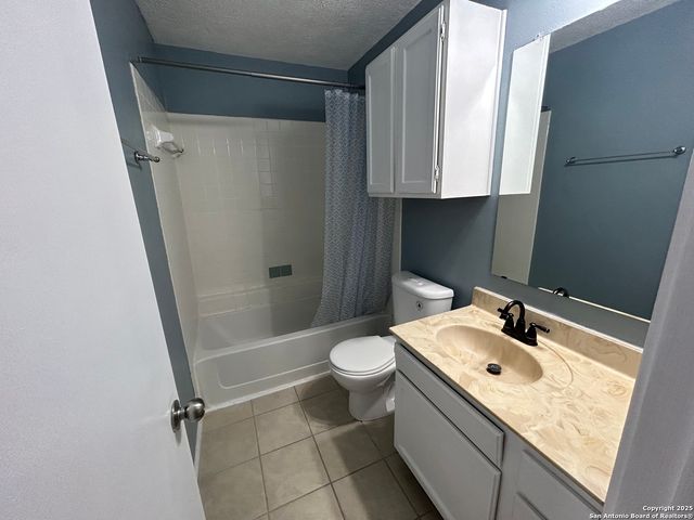7880 Micron Dr Apt 3505, San Antonio, TX 78251