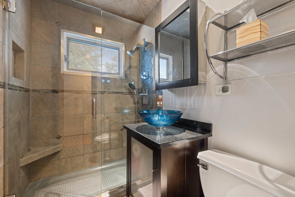 9121 Forest Drive, Hickory Hills, IL 60457 — photo 5