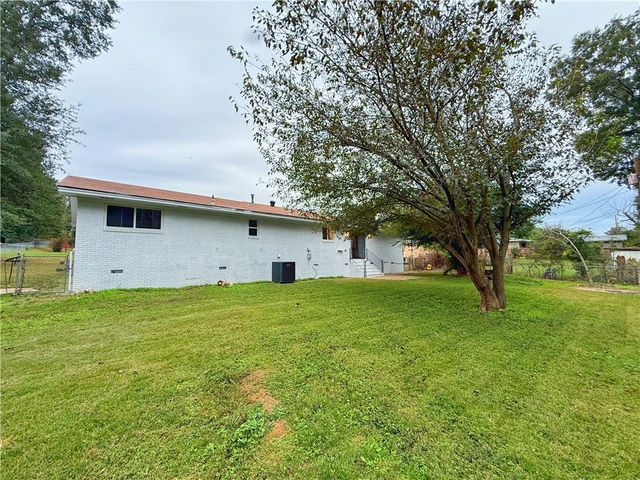 309 E Date Street, Russellville, AR 72802