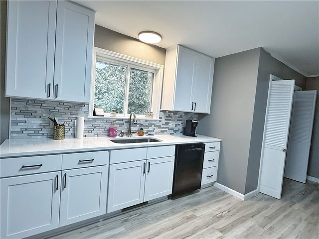 309 E Date Street, Russellville, AR 72802