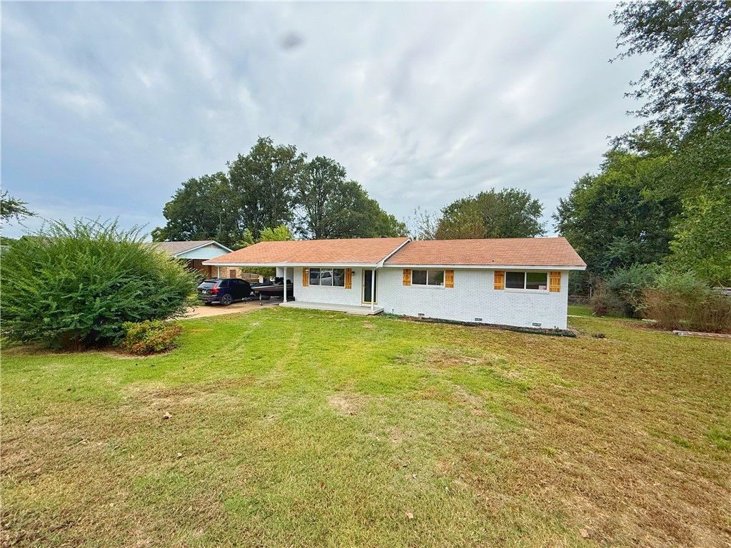 309 E Date Street, Russellville, AR 72802