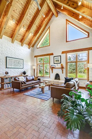 398 Price Lane, Corrales, NM 87048