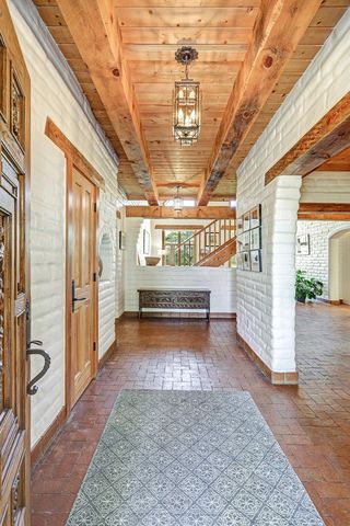 398 Price Lane, Corrales, NM 87048