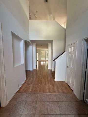 4620 Matthew Drive, Fort Worth, TX 76244