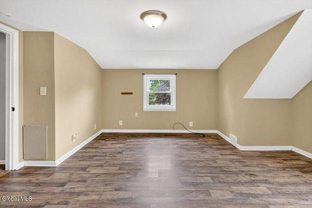 10 Warren Avenue, Albany, NY 12203