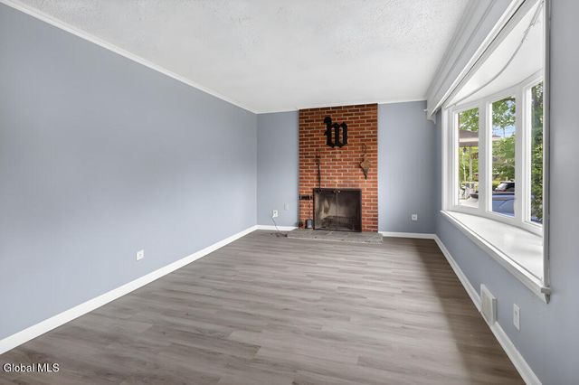 10 Warren Avenue, Albany, NY 12203