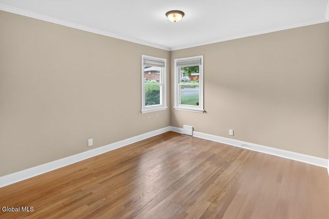 10 Warren Avenue, Albany, NY 12203
