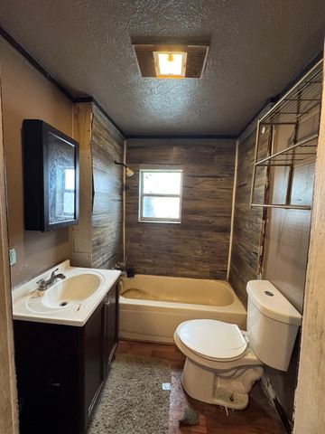 916 Lamar Street, Cleveland, TX 77327