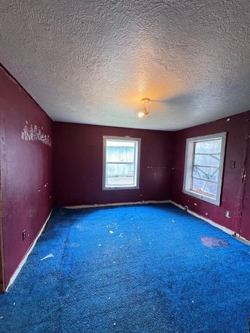 916 Lamar Street, Cleveland, TX 77327