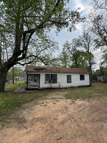 916 Lamar Street, Cleveland, TX 77327