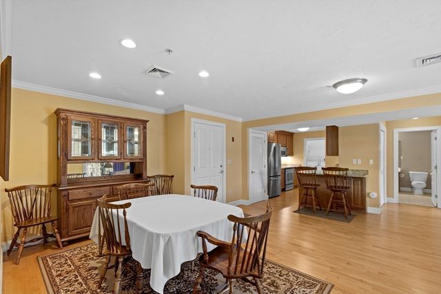1 Lenox Street 303, Norwood, MA 02062
