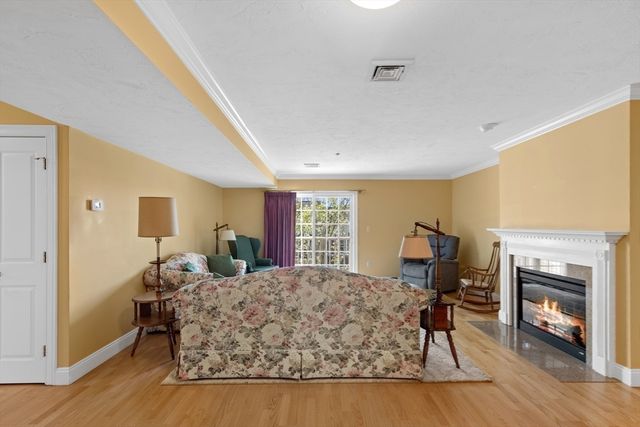 1 Lenox Street 303, Norwood, MA 02062