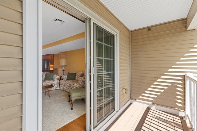 1 Lenox Street 303, Norwood, MA 02062