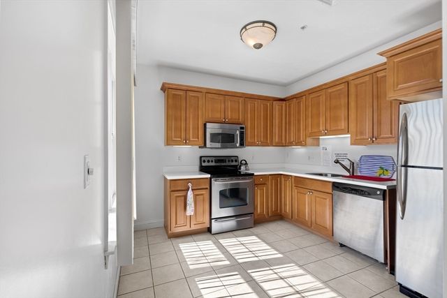 1 Lenox Street 303, Norwood, MA 02062