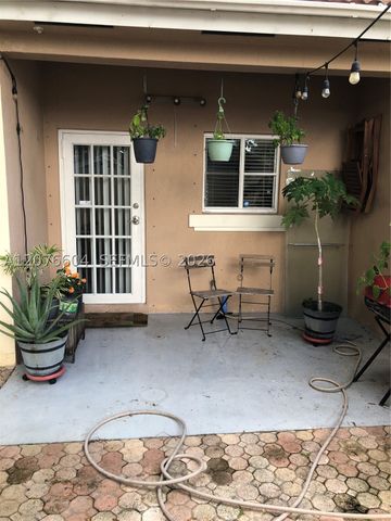 11362 NW 33rd St 11362, Sunrise, FL 33323