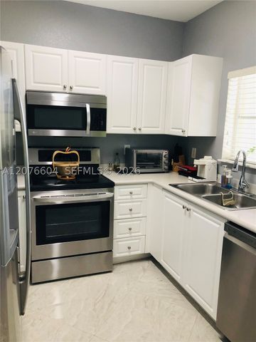 11362 NW 33rd St 11362, Sunrise, FL 33323