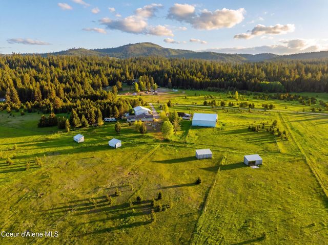 169 Elk Mdws, Blanchard, ID 83804