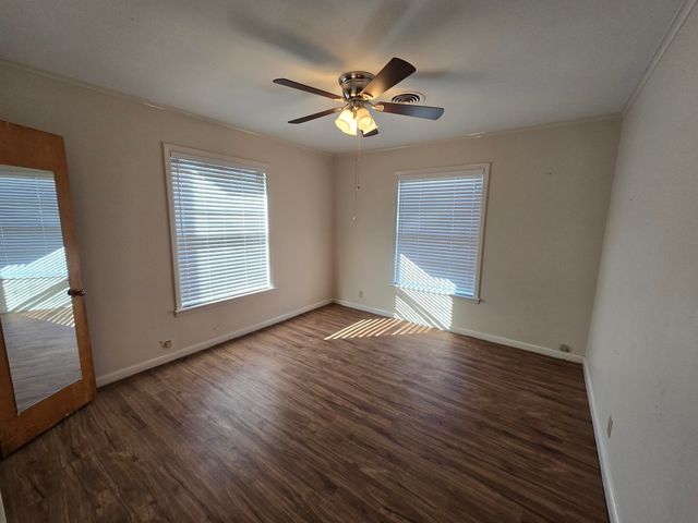 201 Frazior St, Linden, TX 75563