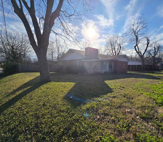 201 Frazior St, Linden, TX 75563