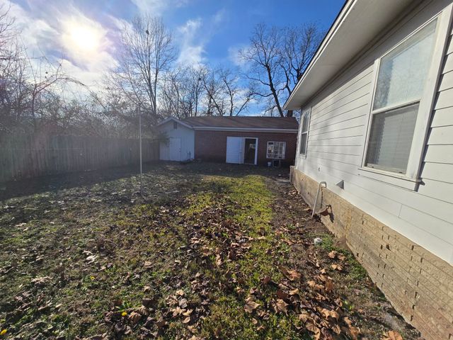 201 Frazior St, Linden, TX 75563