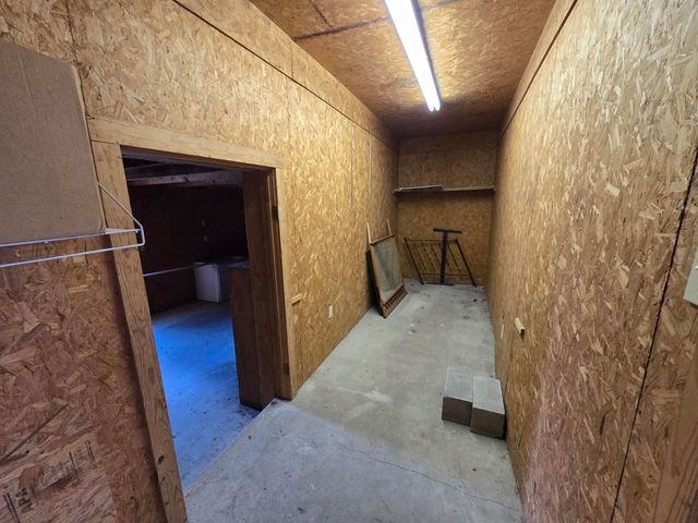 201 Frazior St, Linden, TX 75563