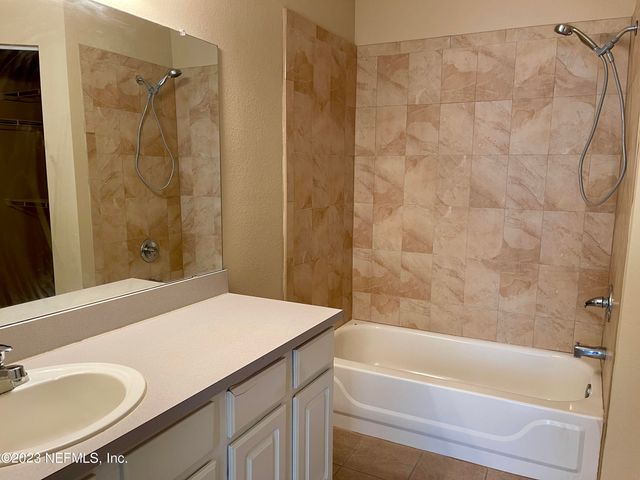 13703 RICHMOND PARK Drive N 2504, Jacksonville, FL 32224