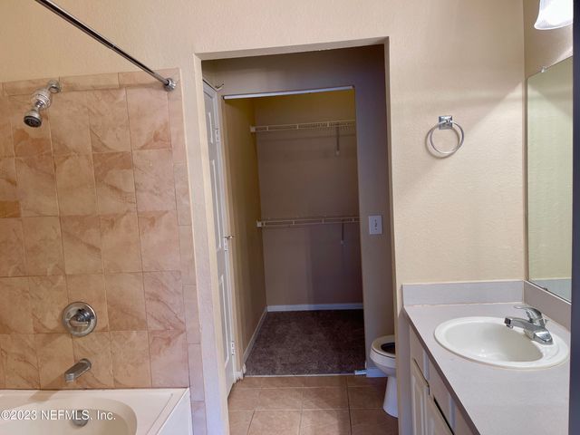 13703 RICHMOND PARK Drive N 2504, Jacksonville, FL 32224