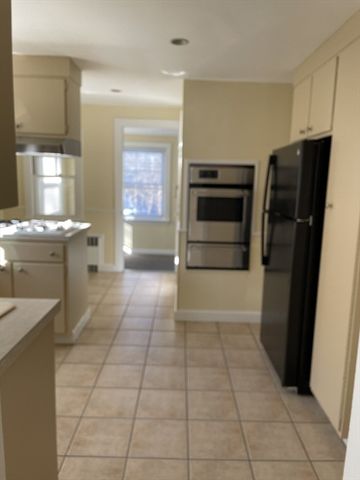 27 Elliot Street 2, Newton, MA 02461