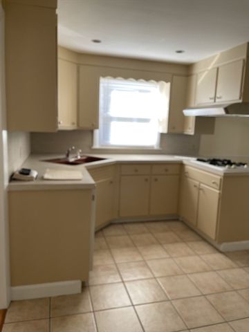 27 Elliot Street 2, Newton, MA 02461