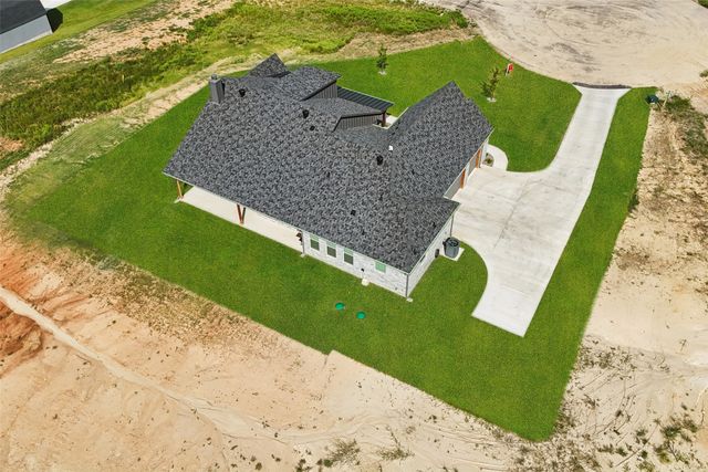 3004 Parker Meadows Court, Weatherford, TX 76088