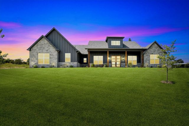 3004 Parker Meadows Court, Weatherford, TX 76088