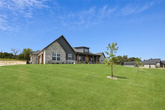 3004 Parker Meadows Court, Weatherford, TX 76088