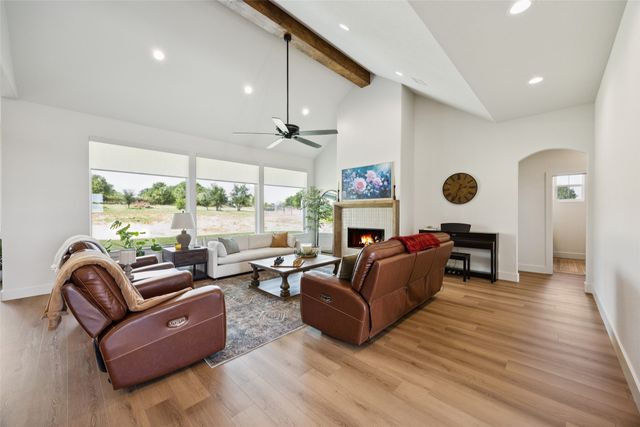 3004 Parker Meadows Court, Weatherford, TX 76088