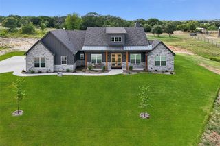 3004 Parker Meadows Court, Weatherford, TX 76088