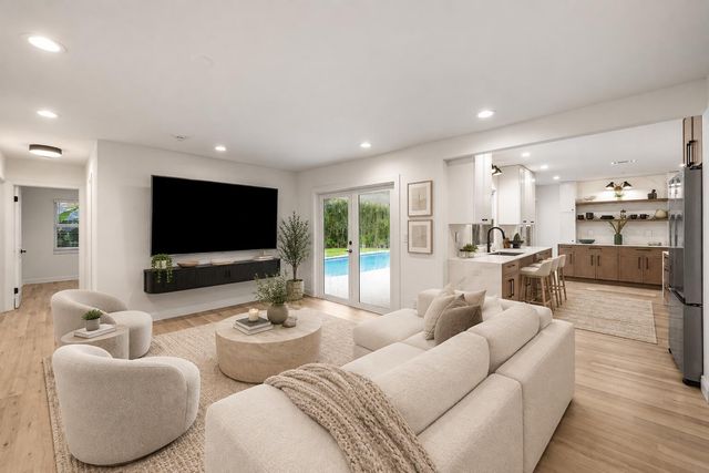 1551 SW 10th Street, Boca Raton, FL 33486