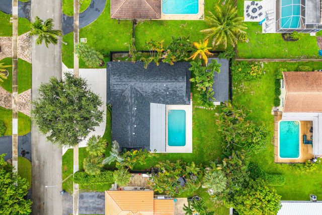 1551 SW 10th Street, Boca Raton, FL 33486