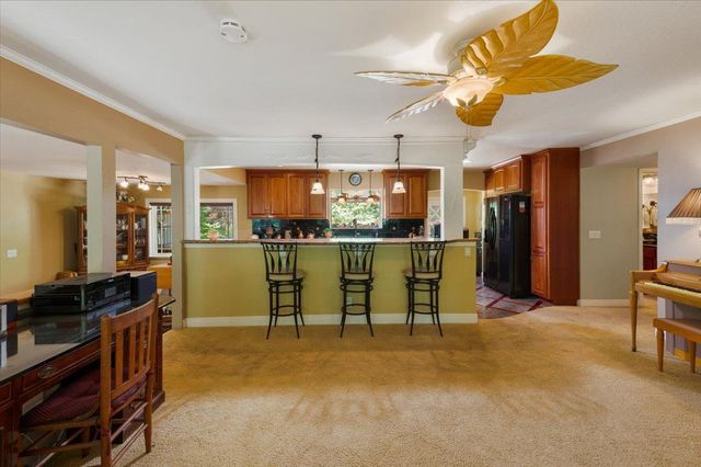 14207 Tim Burr Ln, Grass Valley, CA 95945